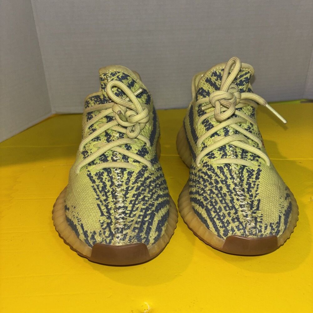 adidas Yeezy Boost 350 V2 Semi Frozen Yellow 2017 4Y